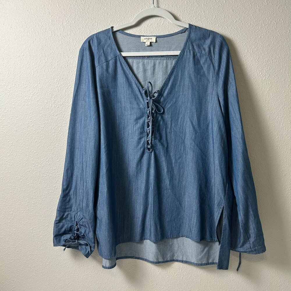 Umgee Chambray Denim Top Size‎ L Blue V Neck Lace Up High Lo Hem Long Sleeve